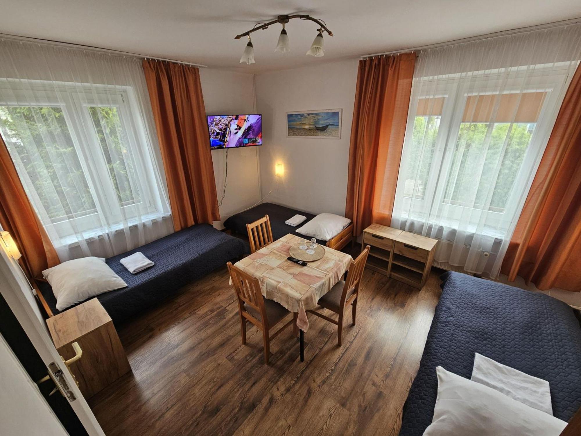 Hotel Eden 24H Rzeszów Exteriér fotografie